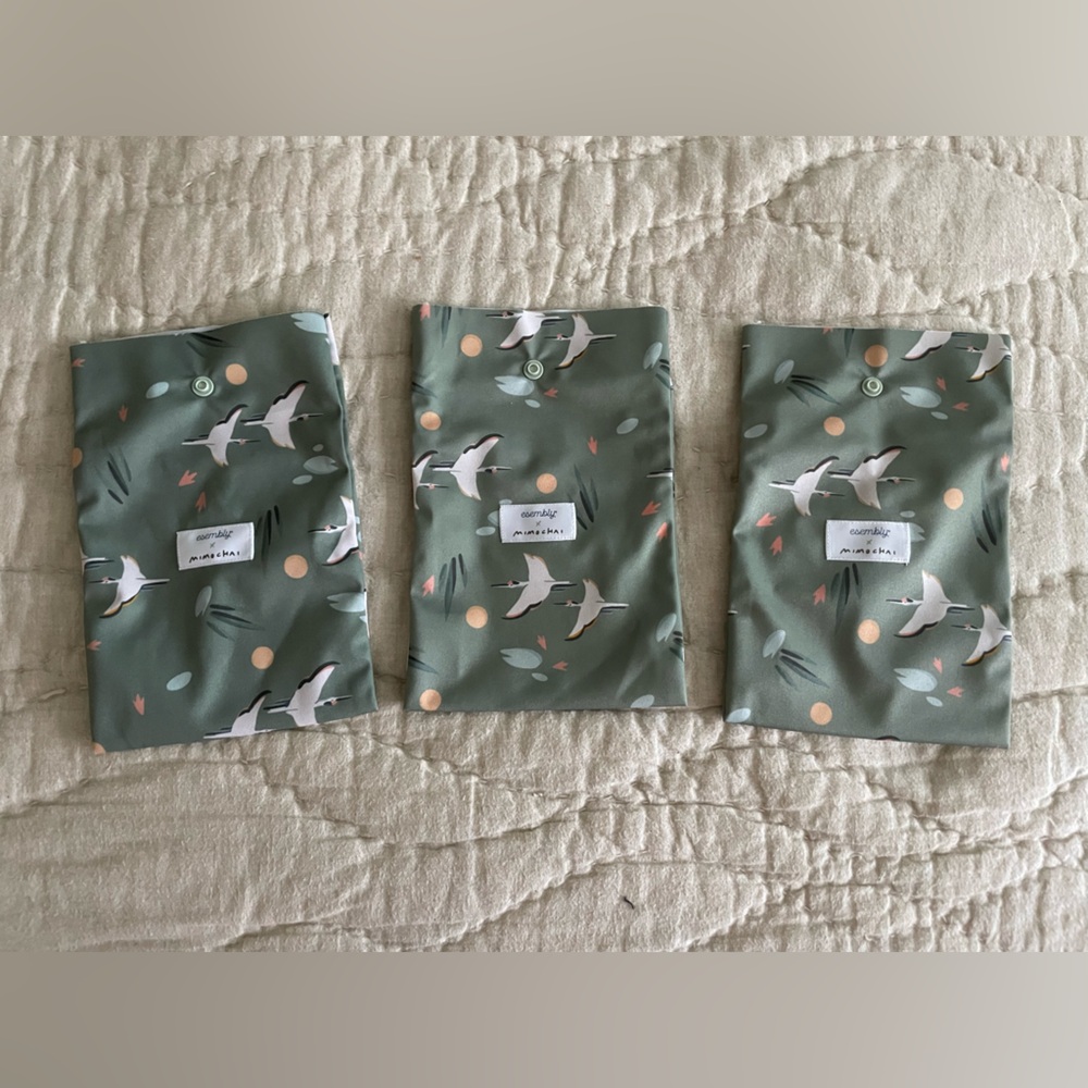 💚 🐦 NWOT Essembly by Mimochai dirty cloth diaper travel bags (set of 3)